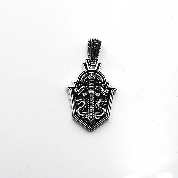 Pandantiv gotic blazon cu sabie Argint