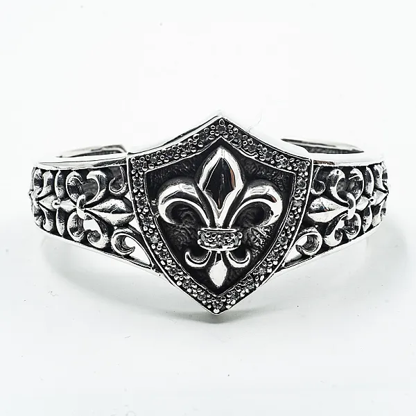 Bratara gotica Fleur de Lys Argint