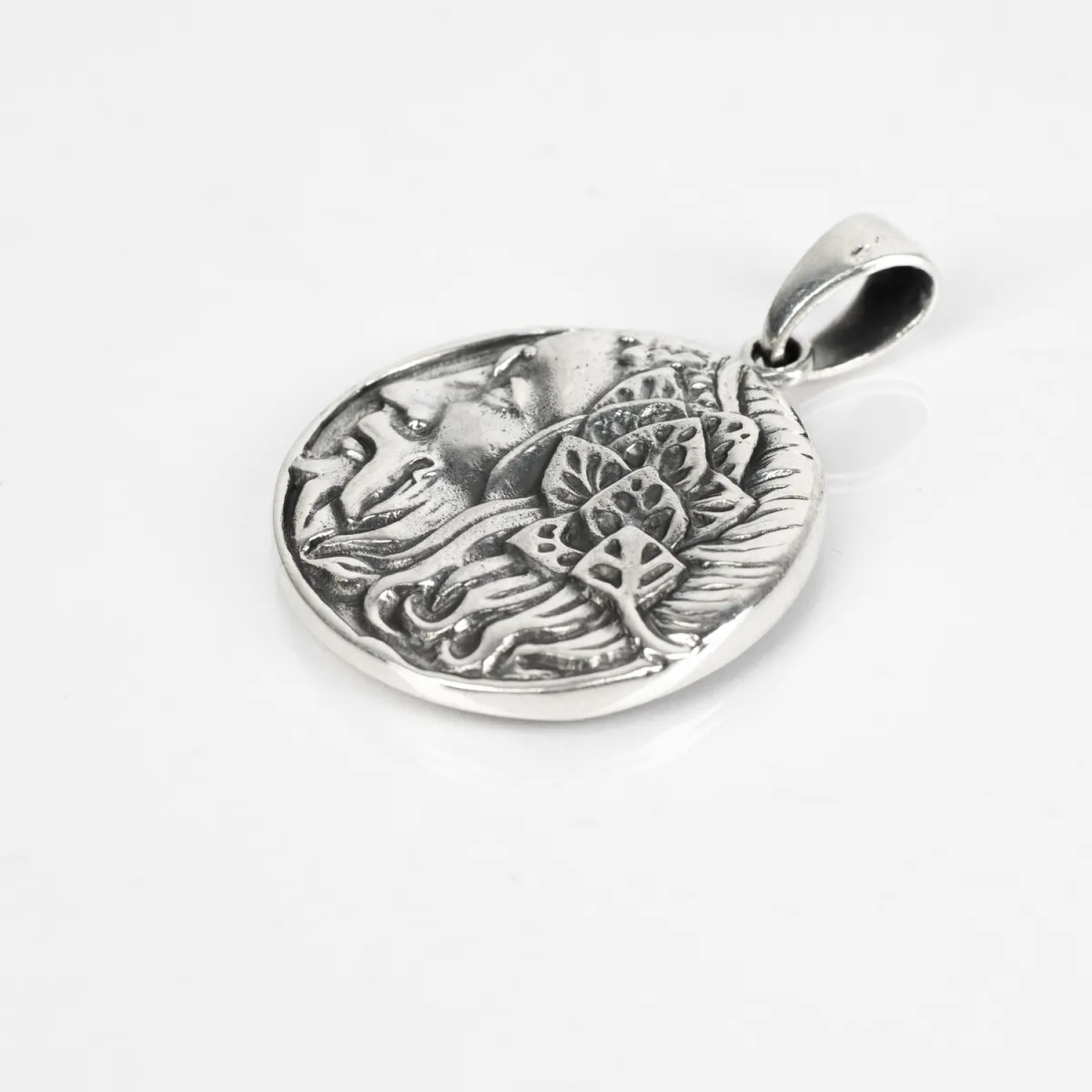 Pandantiv moneda drachma Dionisos Argint