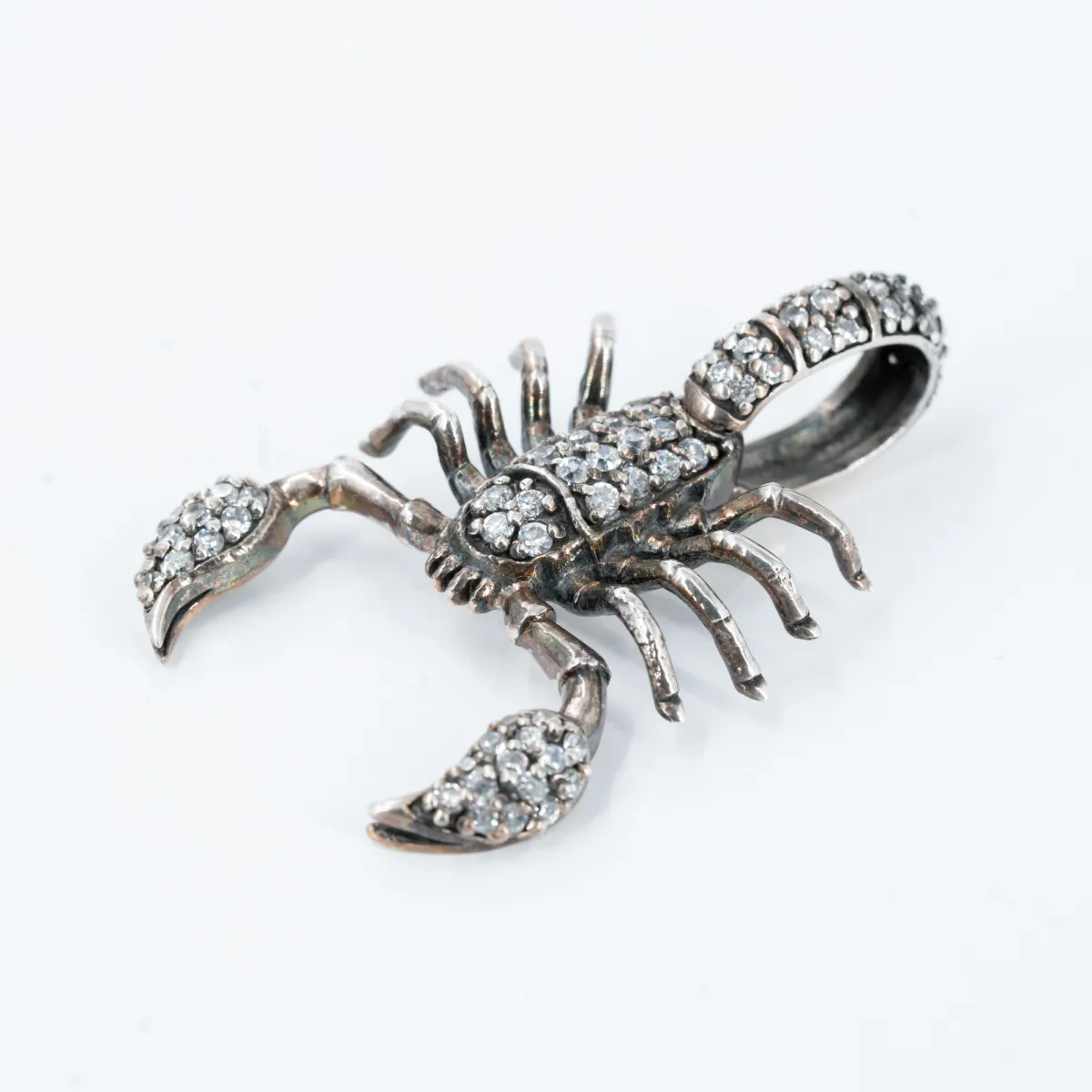 Pandantiv flexibil scorpion cz transparent Argint