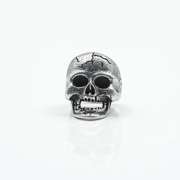 Inel cap de mort negru Argint