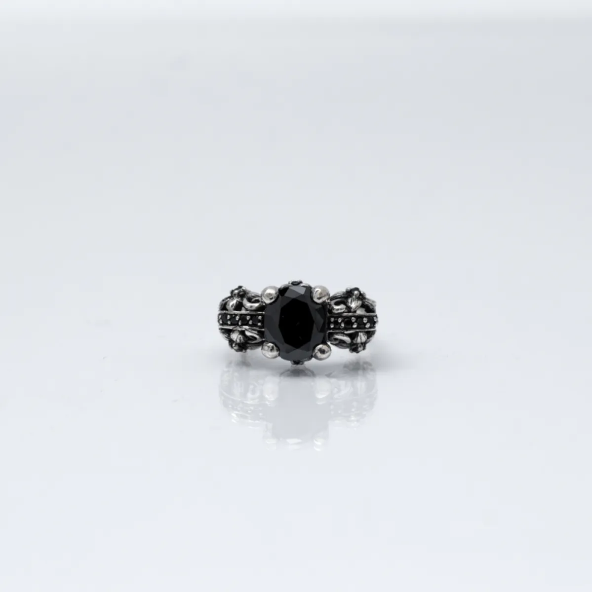 Inel coroana zirconii negre crini Argint