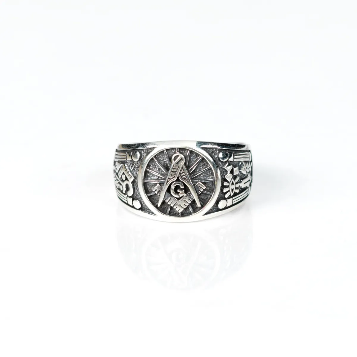 Inel masonic echer.compas g Argint