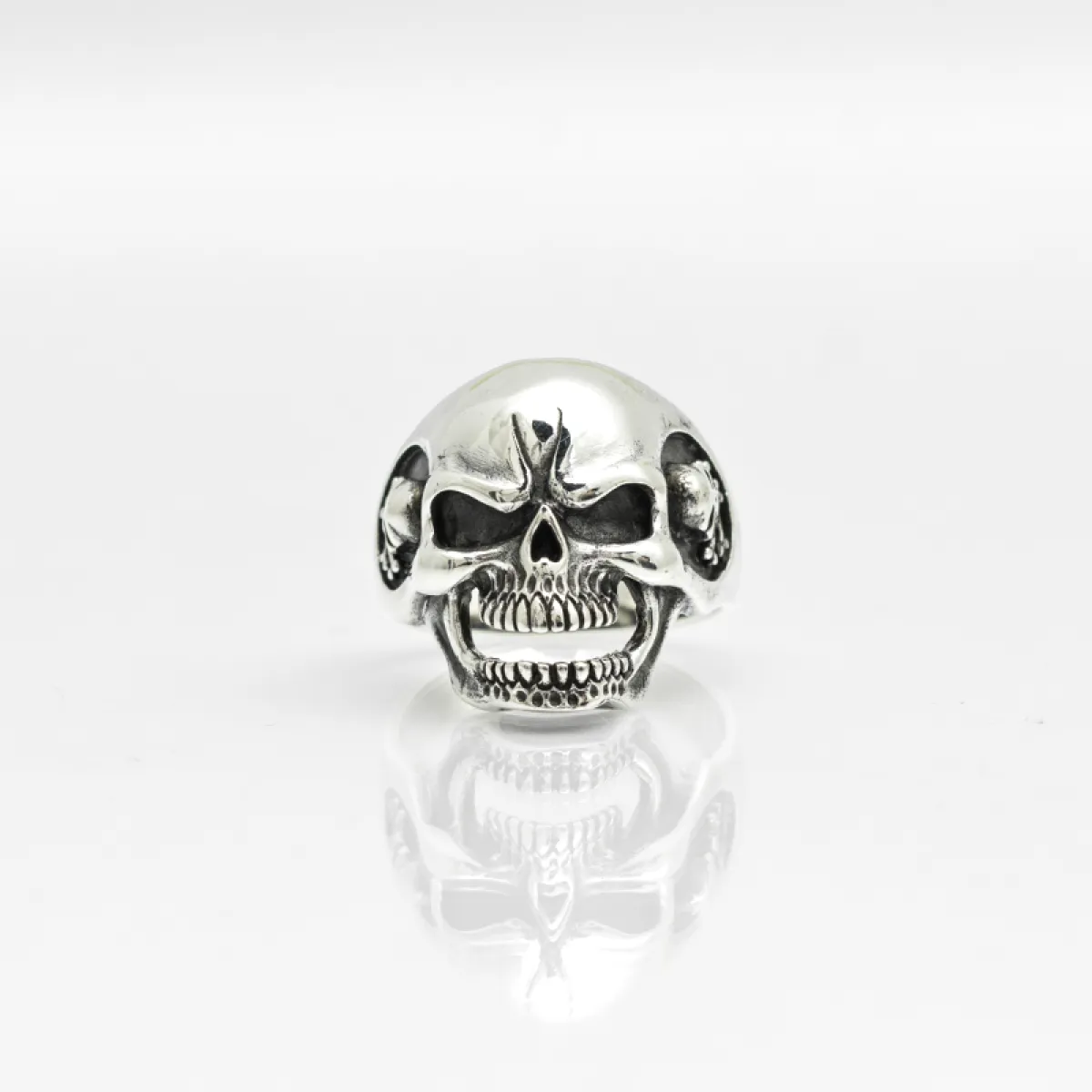 Inel cap de mort cranii Argint