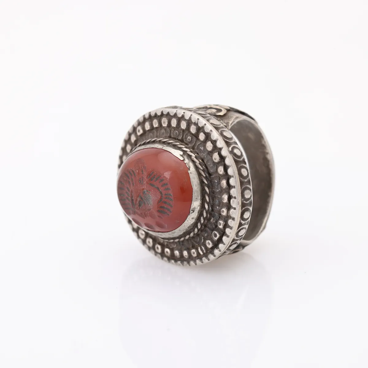 Inel Afghan vintage carneol puncte Argint