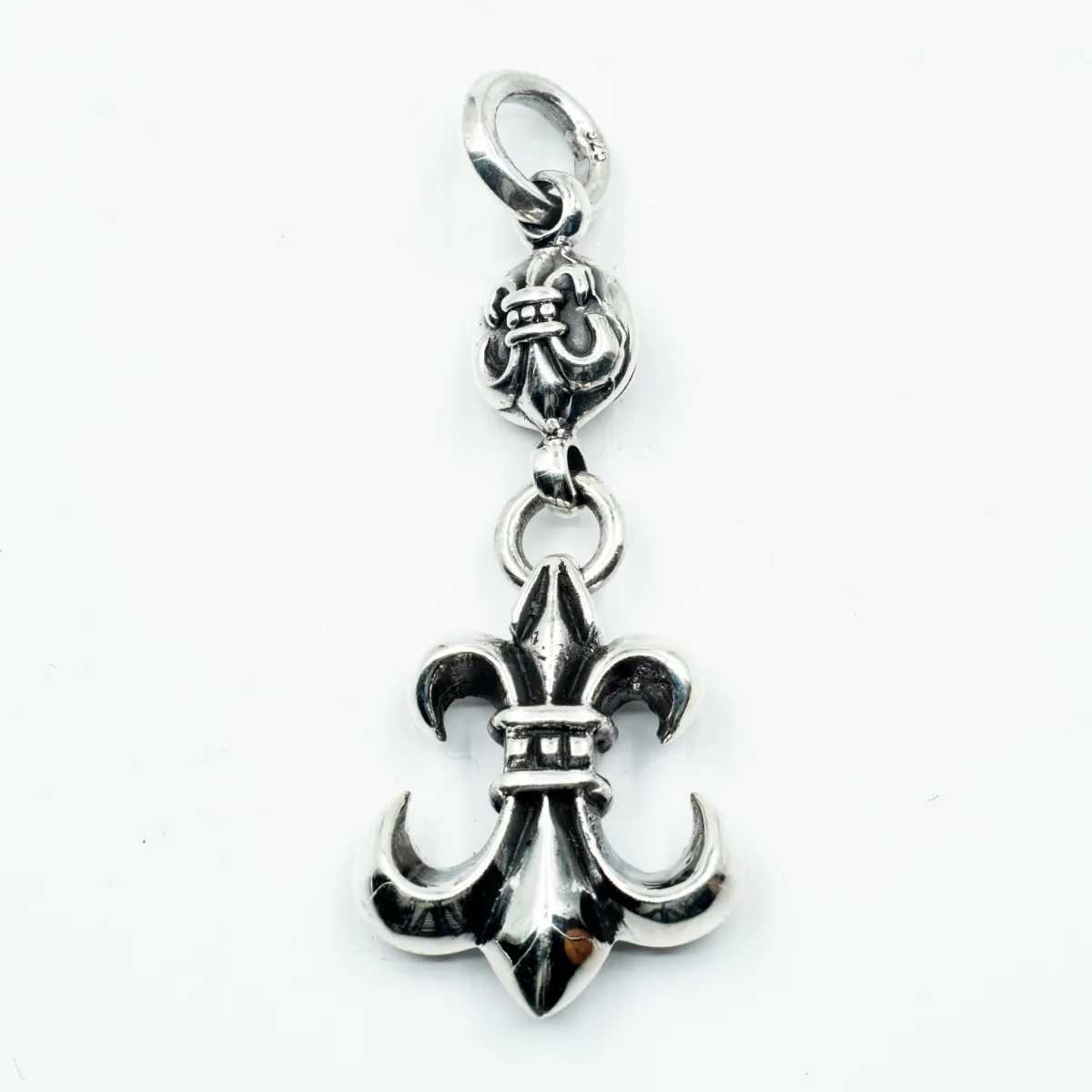 Pandantiv fleur de lys charms Argint