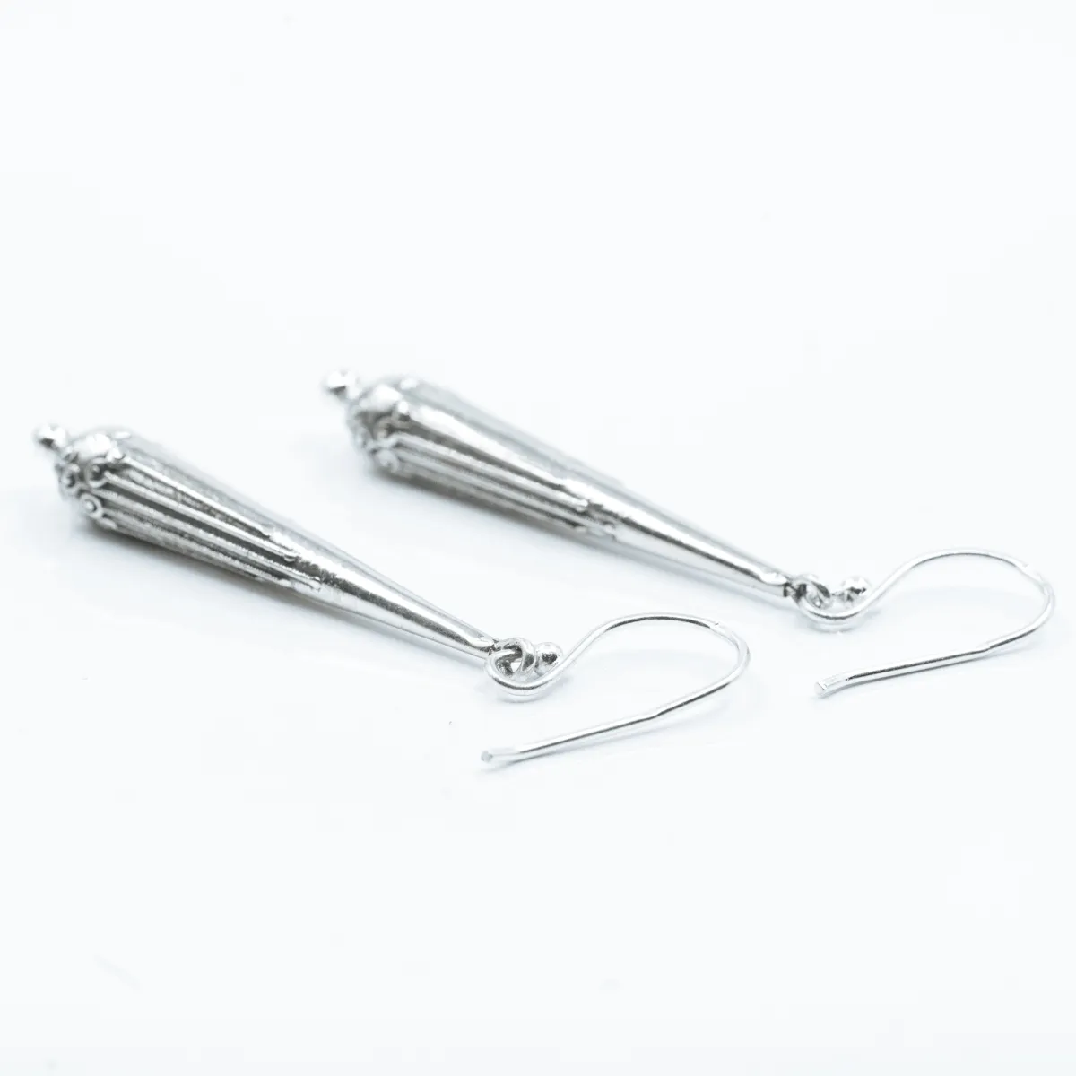 Cercei lungi con Argint