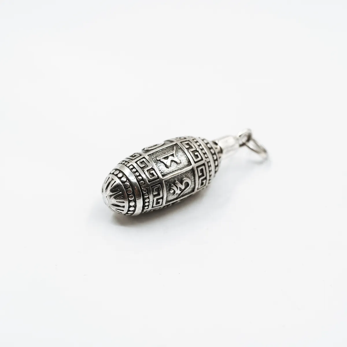 Pandantiv rotativ oval mantra Argint
