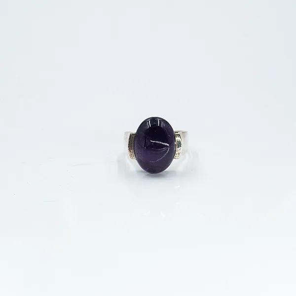 Inel oval simplu s ametist Argint
