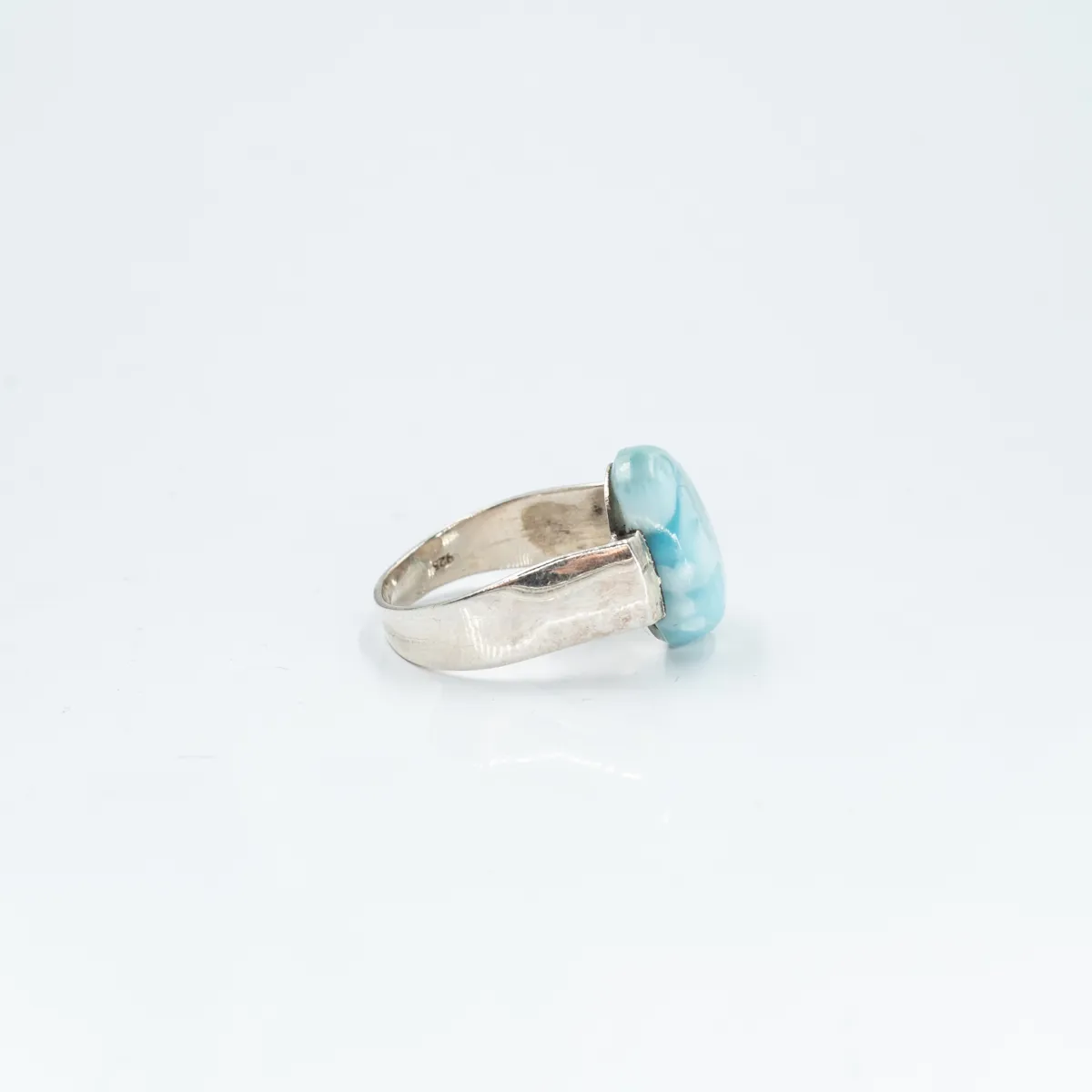 Inel oval simplu s larimar Argint