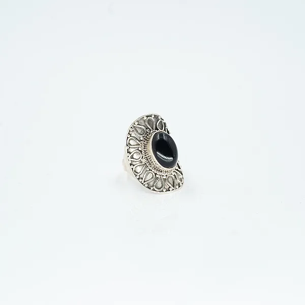 Inel oval picaturi onix Argint