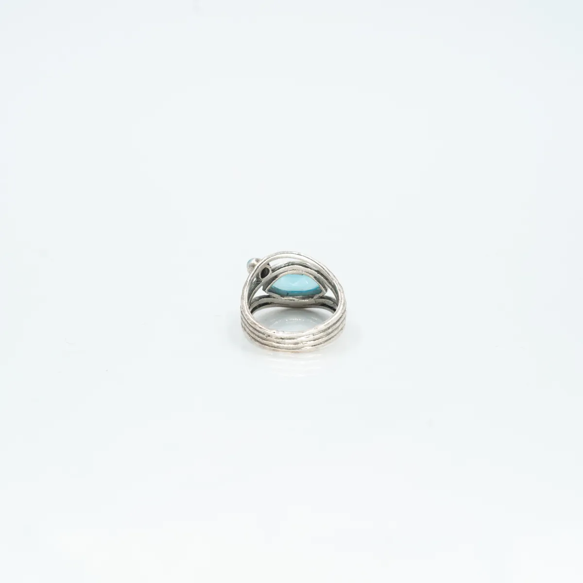 Inel oval ascutit sarma calcedonie-bleu Argint