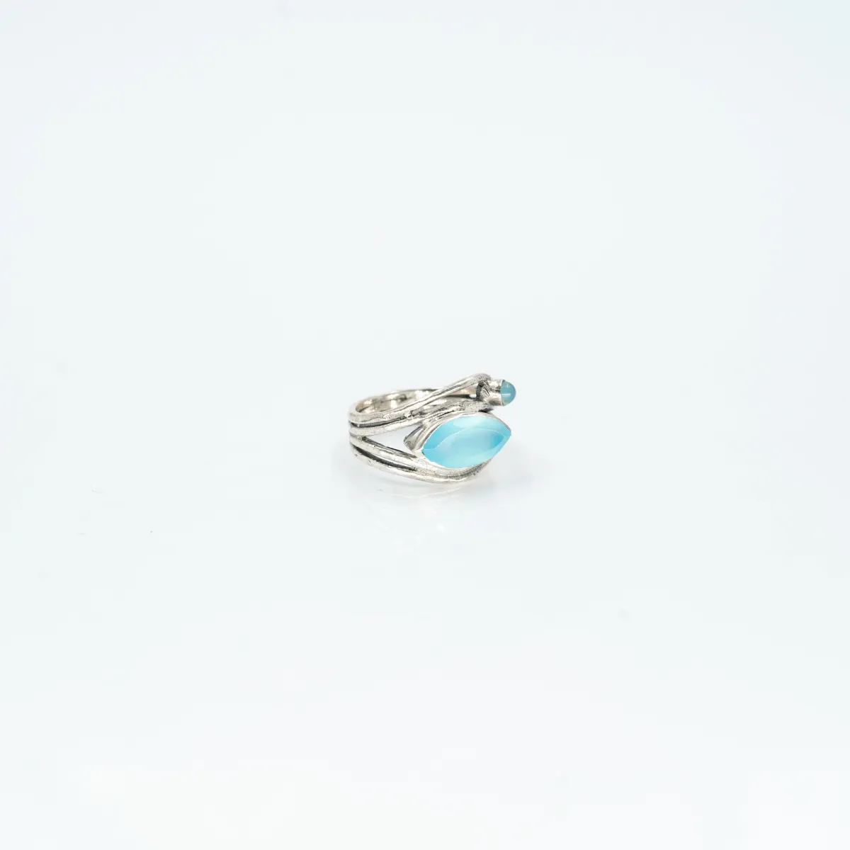Inel oval ascutit sarma calcedonie-bleu Argint