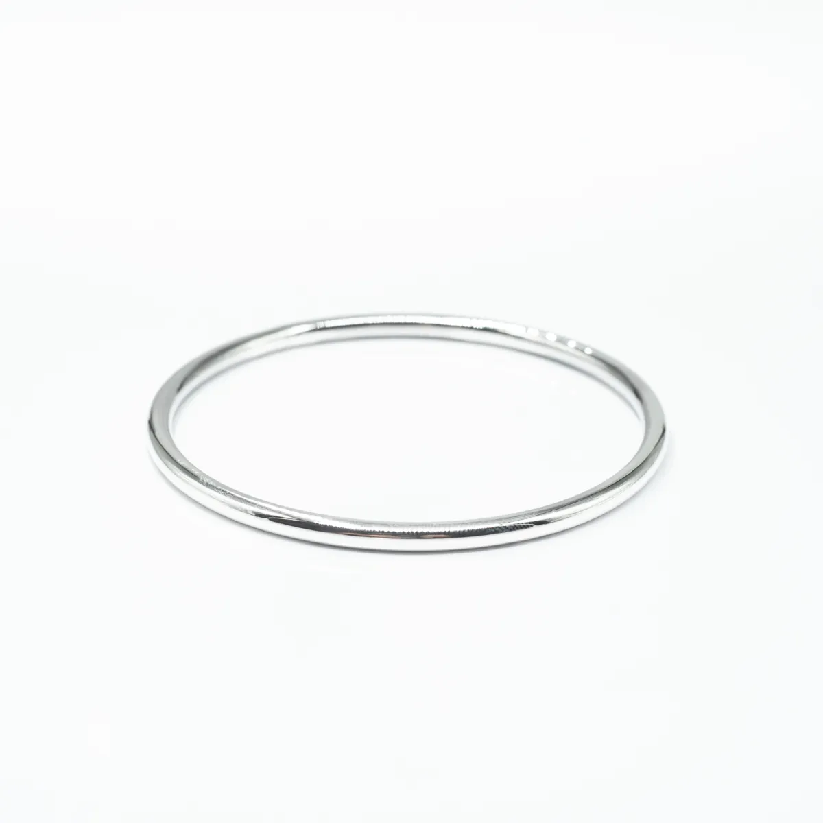 Bratara fixa circulara 4mm Argint