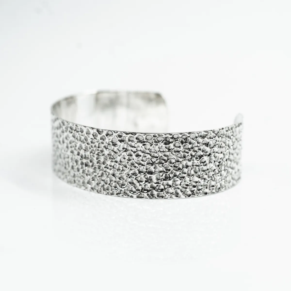 Bratara fixa hammered 20mm Argint