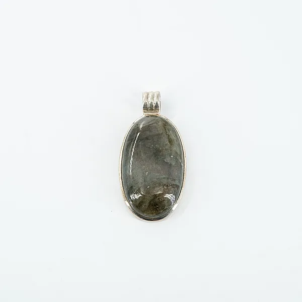 Pandantiv oval labradorite anou dungi Argint