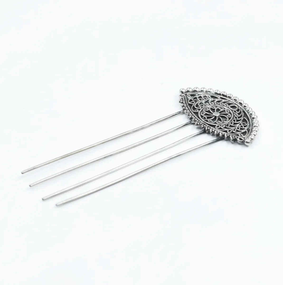 Pieptan model floare broderie Argint
