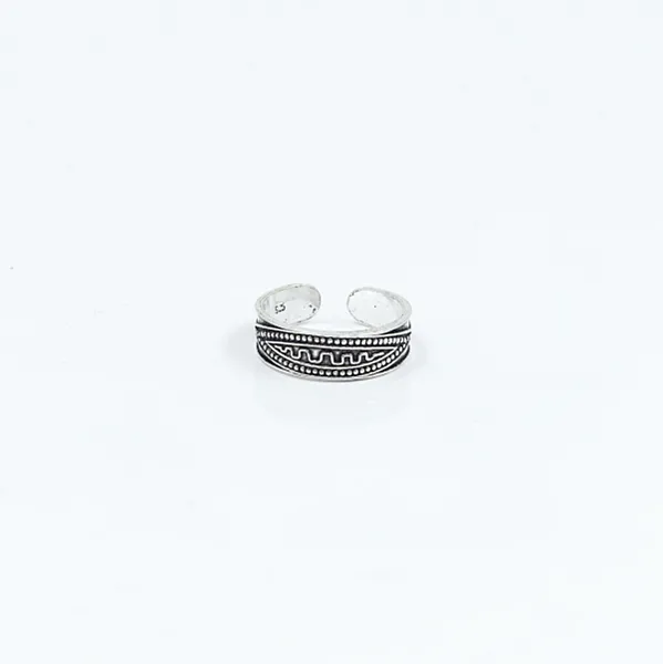 Inel picior model oval ascutit Argint